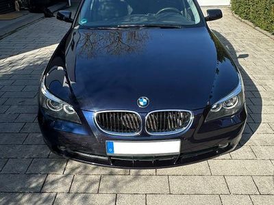 Gebraucht BMW 523 177 PS (130 kW) 2005 Blau Limousine