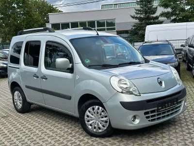 Gebraucht Renault Kangoo 105 PS (77 kW) 2008 Silber Van / Kleinbus