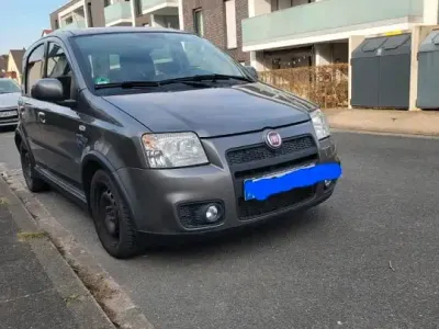 Gebraucht Fiat Panda 100 PS (73 kW) 2010 Grau Kleinwagen