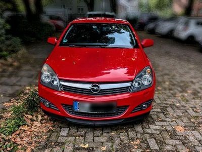 Opel Astra GTC