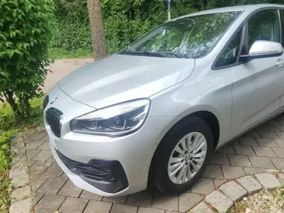 Gebraucht BMW 220 Active Tourer Sport Line 192 PS (141 kW) 2020 Grau Van / Kleinbus