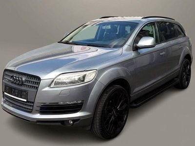 Usado Audi Q7 Design 239 HP (175 kW) 2010 Cinzento SUV
