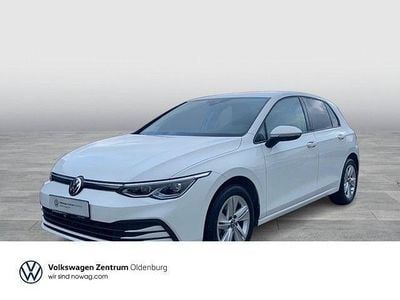 Usata VW Golf VIII Life 131 CV (96 kW) 2023 Bianco Berlina