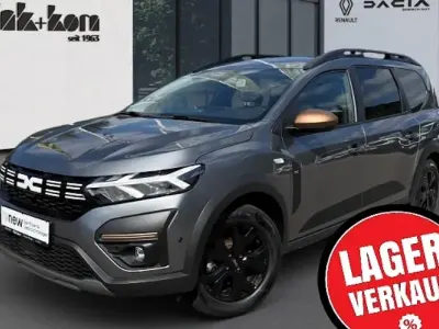 Gebraucht Dacia Jogger Extreme 141 PS (103 kW) 2024 Grau Van / Kleinbus