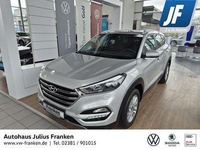 Gebraucht Hyundai Tucson Style 177 PS (130 kW) 2016 Platinum silver (metallic) SUV