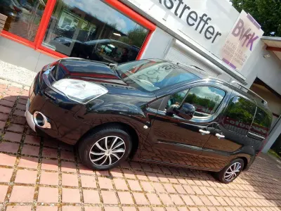 Gebraucht Citroën Berlingo SELECTION 114 PS (83 kW) 2015 Schwarz Van / Kleinbus