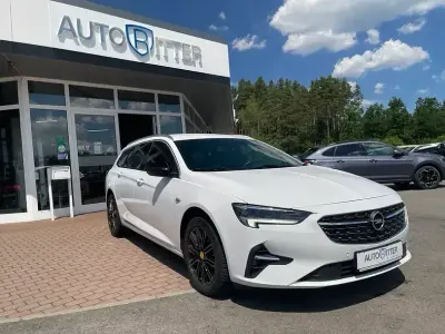 Gebraucht Opel Insignia Ultimate 174 PS (127 kW) 2020 Schneeweiss/summitwhite/arctic Limousine