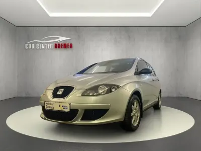 Gebraucht Seat Altea Fresh 102 PS (75 kW) 2005 Silber Van / Kleinbus