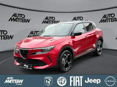 Gebraucht Alfa Romeo Junior Edizione Speciale 136 PS (100 kW) 2026 Rot SUV