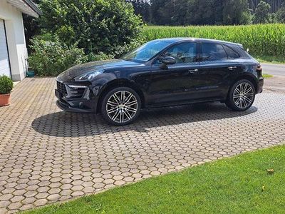 Schwarz Gebraucht 2015 Porsche Macan S SUV | 39.999 € (Etwas zu teuer)