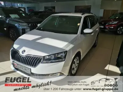 Gebraucht Skoda Fabia Active 95 PS (69 kW) 2019 Candyweiss Kombi