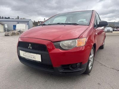 Usata Mitsubishi Colt 75 CV (55 kW) 2009 Rosso Utilitaria