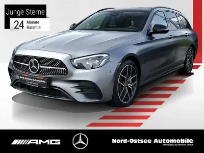 Gebraucht Mercedes E400 AMG 330 PS (242 kW) 2022 Andere farbe Kombi