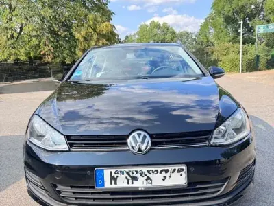 Gebraucht VW Golf VII Trendline 86 PS (63 kW) 2016 Schwarz Limousine