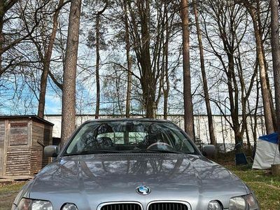 Usata BMW 316 116 CV (85 kW) 2003 Argento Berlina