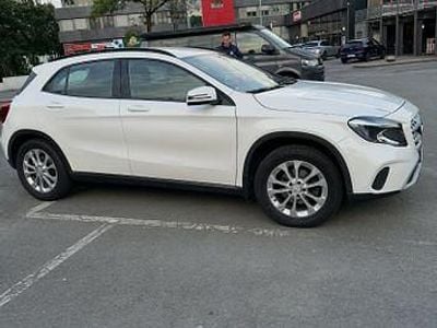 Mercedes GLA200