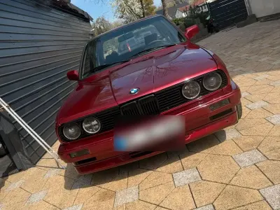 Brugt BMW 320 129 HK (94 kW) 1988 Rød Sedan