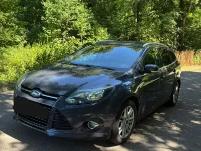 Gebraucht Ford Focus 150 PS (110 kW) 2011 Grau Kombi