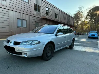 Gebraucht Renault Laguna GrandTour Exception 135 PS (99 kW) 2007 Silber Kombi