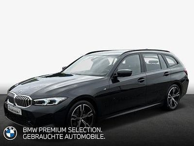 Saphirschwarz metallic Gebraucht 2023 BMW 318 Performance Kombi | 31.990 € (Fairer Preis)