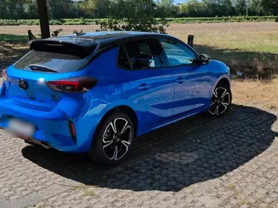 Gebraucht Opel Corsa 104 PS (76 kW) 2025 Blau Kleinwagen