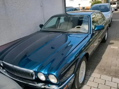 Gebraucht Jaguar XJ Sovereign 177 PS (130 kW) 1995 Blau Limousine