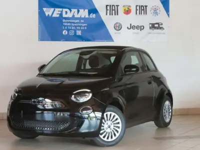 Neu Fiat 500e Red 86 kW (118 PS) 2025 Onyx schwarz Cabrio