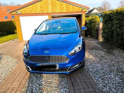 Second-hand Ford S-MAX Vignale 180 CP (132 kW) 2018 Albastru Monovolum