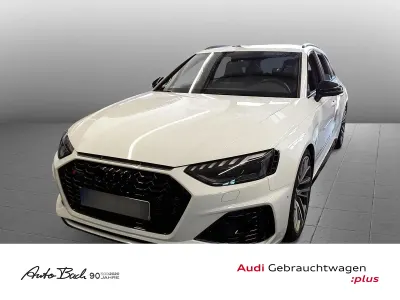 Gebraucht Audi RS4 Design 450 PS (330 kW) 2024 Gletscherweiß metallic Kombi