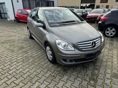 Gebraucht Mercedes B150 95 PS (69 kW) 2006 Grau Van / Kleinbus