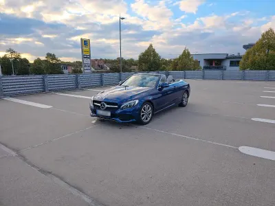 Gebraucht Mercedes C250 200 PS (147 kW) 2017 Blau Cabrio