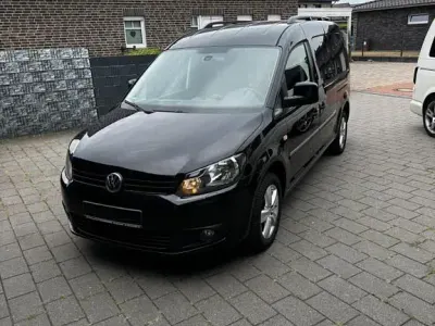 Gebraucht VW Caddy Maxi 140 PS (102 kW) 2011 Schwarz Van / Kleinbus