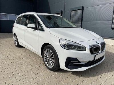 Gebraucht BMW 218 Gran Tourer Luxury Line 150 PS (110 kW) 2019 Weiß Van / Kleinbus