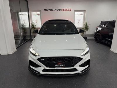 Gebraucht Hyundai i30 N Performance 280 PS (205 kW) 2022 Polar white / sol Limousine