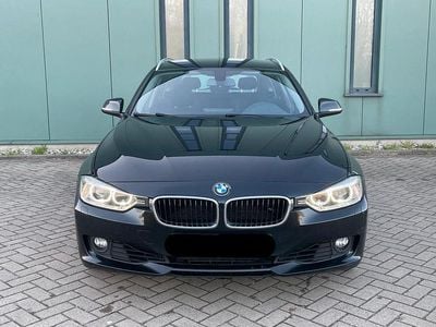 Usata BMW 320 185 CV (136 kW) 2015 Nero Station wagon