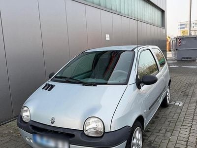 Gebraucht Renault Twingo 58 PS (42 kW) 2005 Silber Kleinwagen