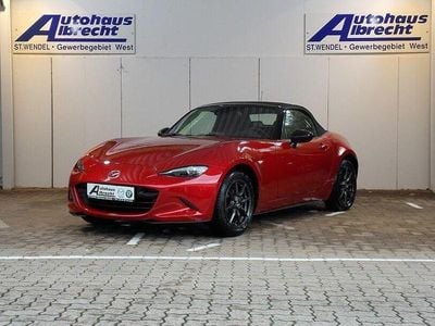 Gebraucht Mazda MX5 Exclusive 131 PS (96 kW) 2017 Rubinrot metallic (metallic) Cabrio