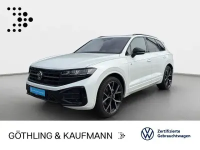 Gebraucht VW Touareg R-line 286 PS (210 kW) 2025 Oryxweiß perlmutteffekt SUV
