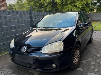 VW Golf V