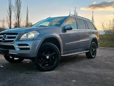 Gebraucht Mercedes GL350 211 PS (155 kW) 2010 Grau SUV