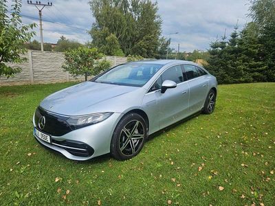 Mercedes EQS450+