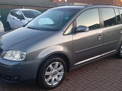 Gebraucht VW Touran Trendline 140 PS (102 kW) 2004 Grau Van / Kleinbus