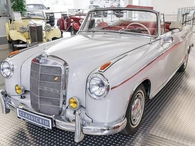 Gebraucht Mercedes 220 101 PS (74 kW) 1957 Grau Cabrio