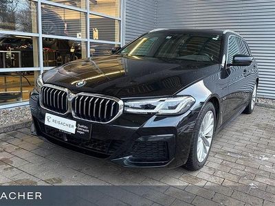 Gebraucht BMW 530e Efficient Dynamics 292 PS (214 kW) 2022 Saphirschwarz metallic Kombi