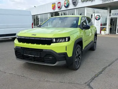 Neu Jeep Compass Altitude 131 PS (96 kW) 2026 Grün SUV