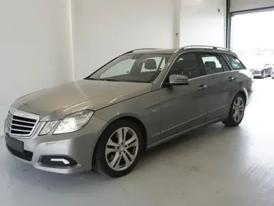 Gebraucht Mercedes E350 231 PS (169 kW) 2009 Silber Limousine