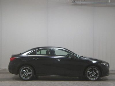 Schwarz Gebraucht 2022 Mercedes A250 AMG line Limousine | 23.680 € (Superpreis)
