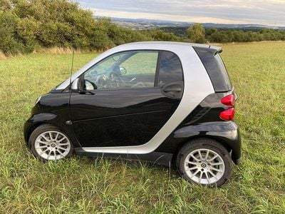 Schwarz Gebraucht 2009 Smart ForTwo Coupé Coupé | 5.950 € (Etwas zu teuer)