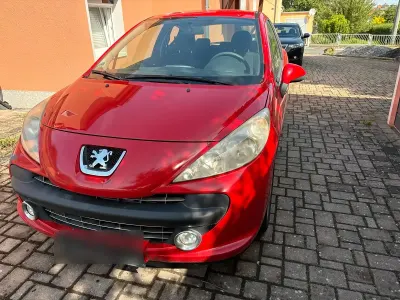 Gebraucht Peugeot 207 120 PS (88 kW) 2009 Rot Kleinwagen