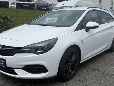 Gebraucht Opel Astra 110 PS (80 kW) 2020 Weiß Limousine